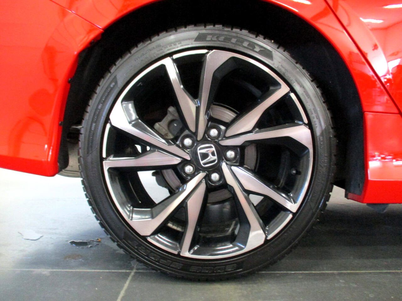 Used 2020 Honda Civic Sport image 25