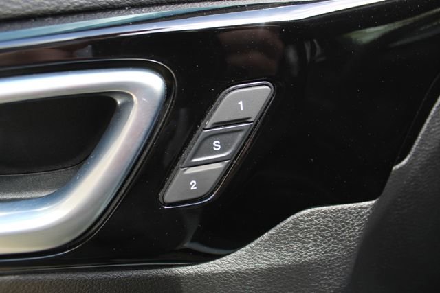 Used 2024 Jeep Compass Limited w/ Elite Group image 10