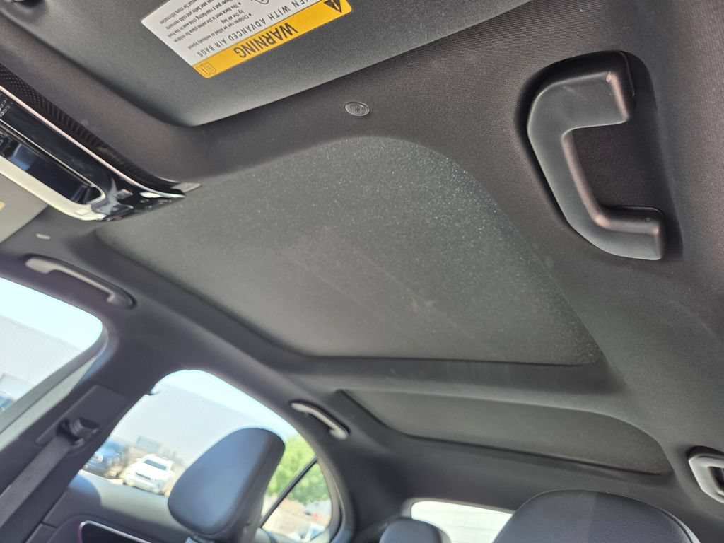 Used 2025 Mercedes-Benz C 300 4MATIC Sedan image 14