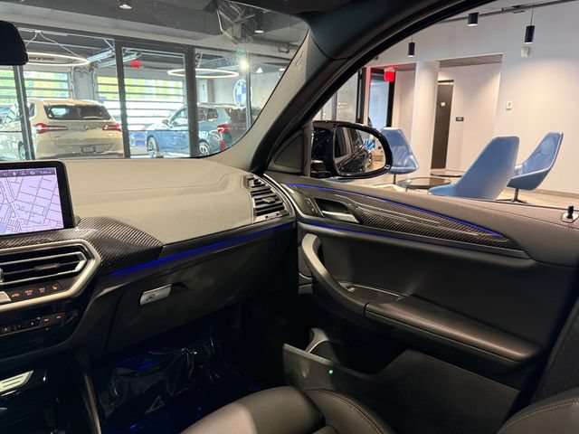 Used 2024 BMW X4 M40i w/ Premium Package AWD/4WD image 17