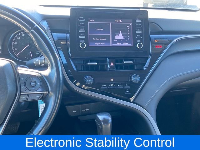 Used 2022 Toyota Camry SE image 9