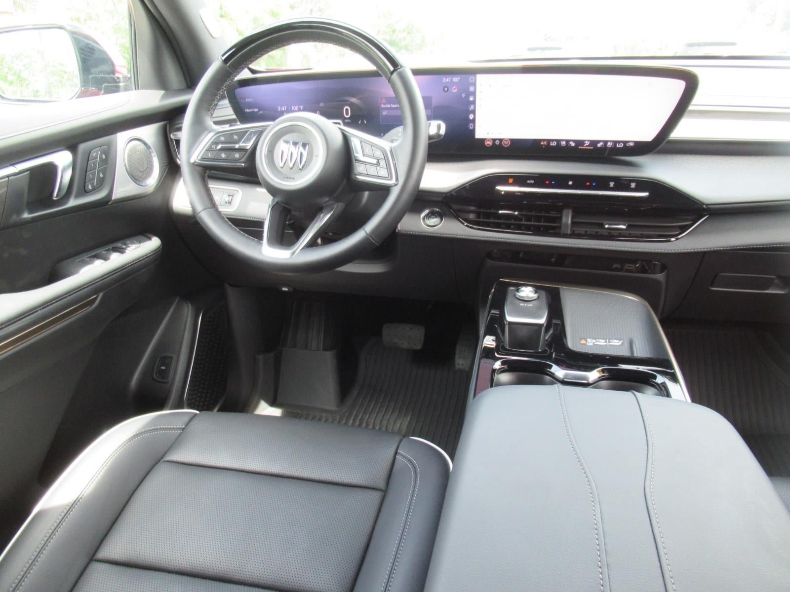 Used 2025 Buick Enclave Avenir w/ Super Cruise Package AWD/4WD image 13