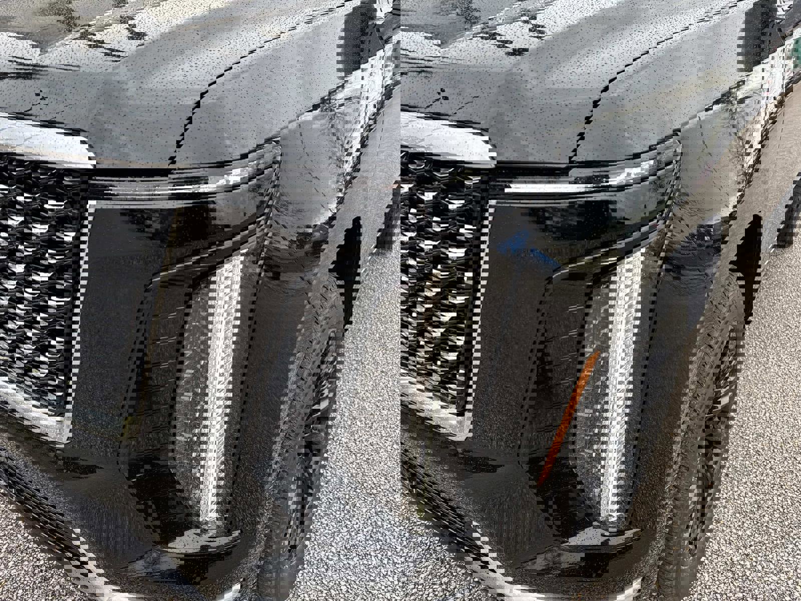 New 2026 Cadillac Escalade Luxury w/ Touring Package image 9