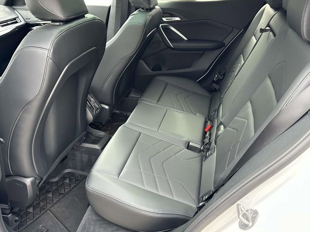 Used 2026 BMW X2 xDrive28i image 17