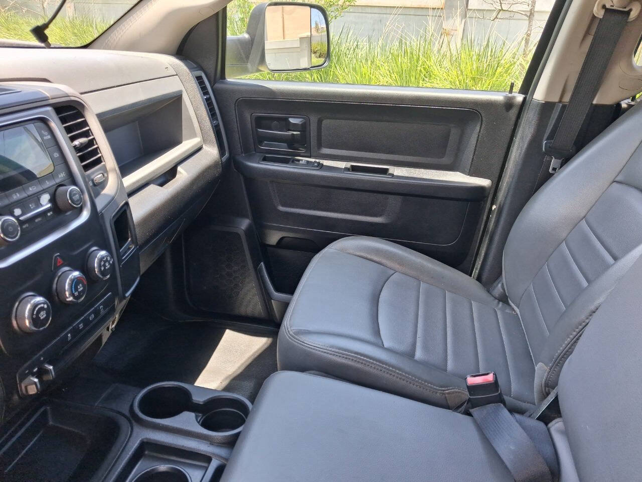 Used 2017 RAM 2500 Tradesman w/ Chrome Appearance Group AWD/4WD image 12