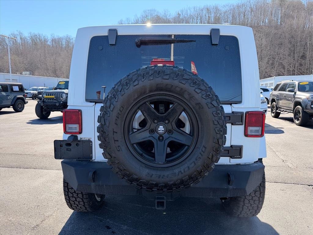 Used 2014 Jeep Wrangler Sahara w/ Connectivity Group image 6