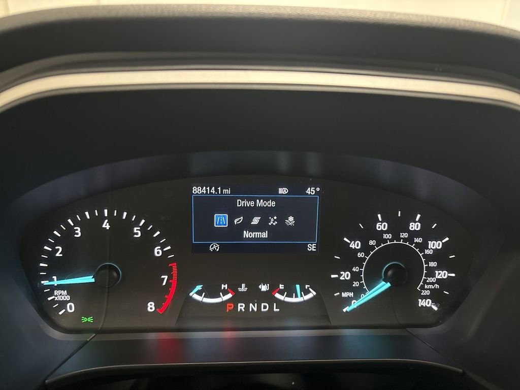 Used 2022 Ford Escape SE image 34