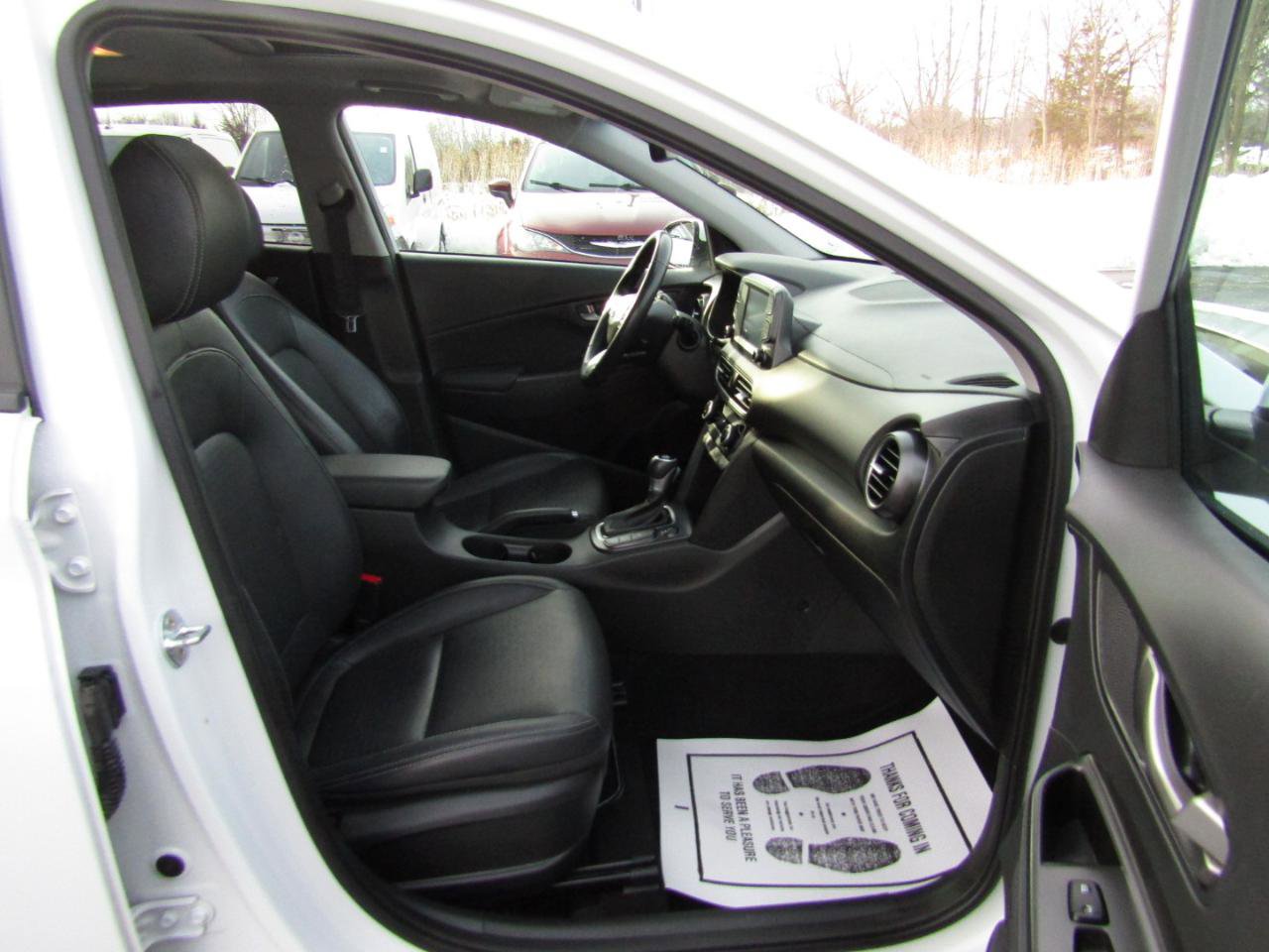 Used 2021 Hyundai Kona Limited w/ Cargo Package AWD/4WD image 28