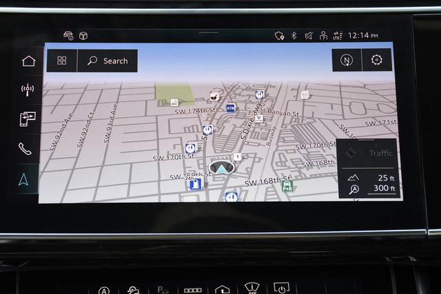 Used 2023 Audi Q7 3.0T Prestige w/ Prestige Package AWD/4WD image 17