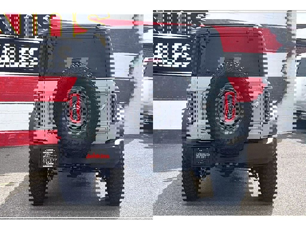 Used 2024 Ford Bronco Outer Banks image 4