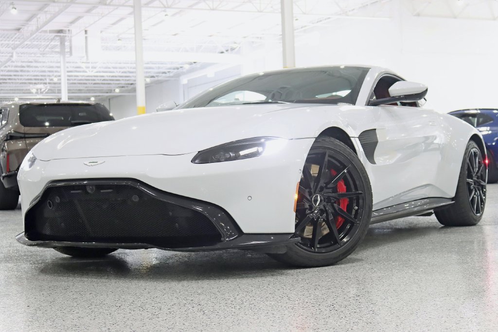 Used 2019 Aston Martin V8 Vantage Coupe RWD image 6