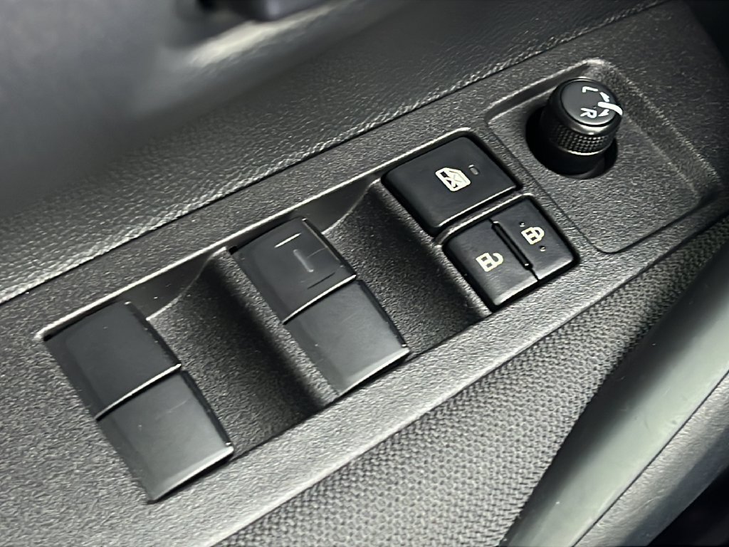 Used 2025 Toyota Corolla LE FWD image 20