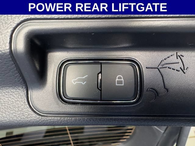 Used 2025 Ford Explorer Platinum w/ LUX Leather Package AWD/4WD image 33
