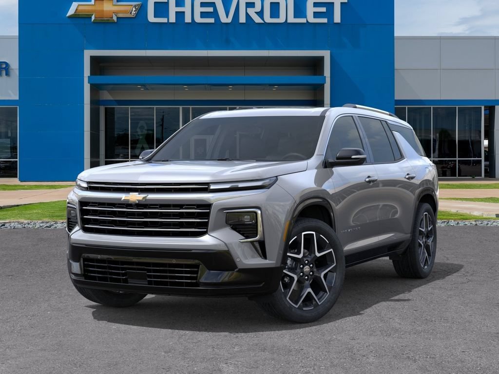 New 2026 Chevrolet Traverse High Country w/ LPO, Floor Liner Package AWD/4WD image 6