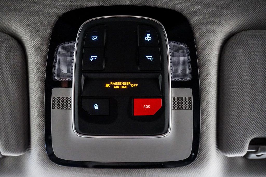 Used 2023 Hyundai Santa Fe SEL image 28