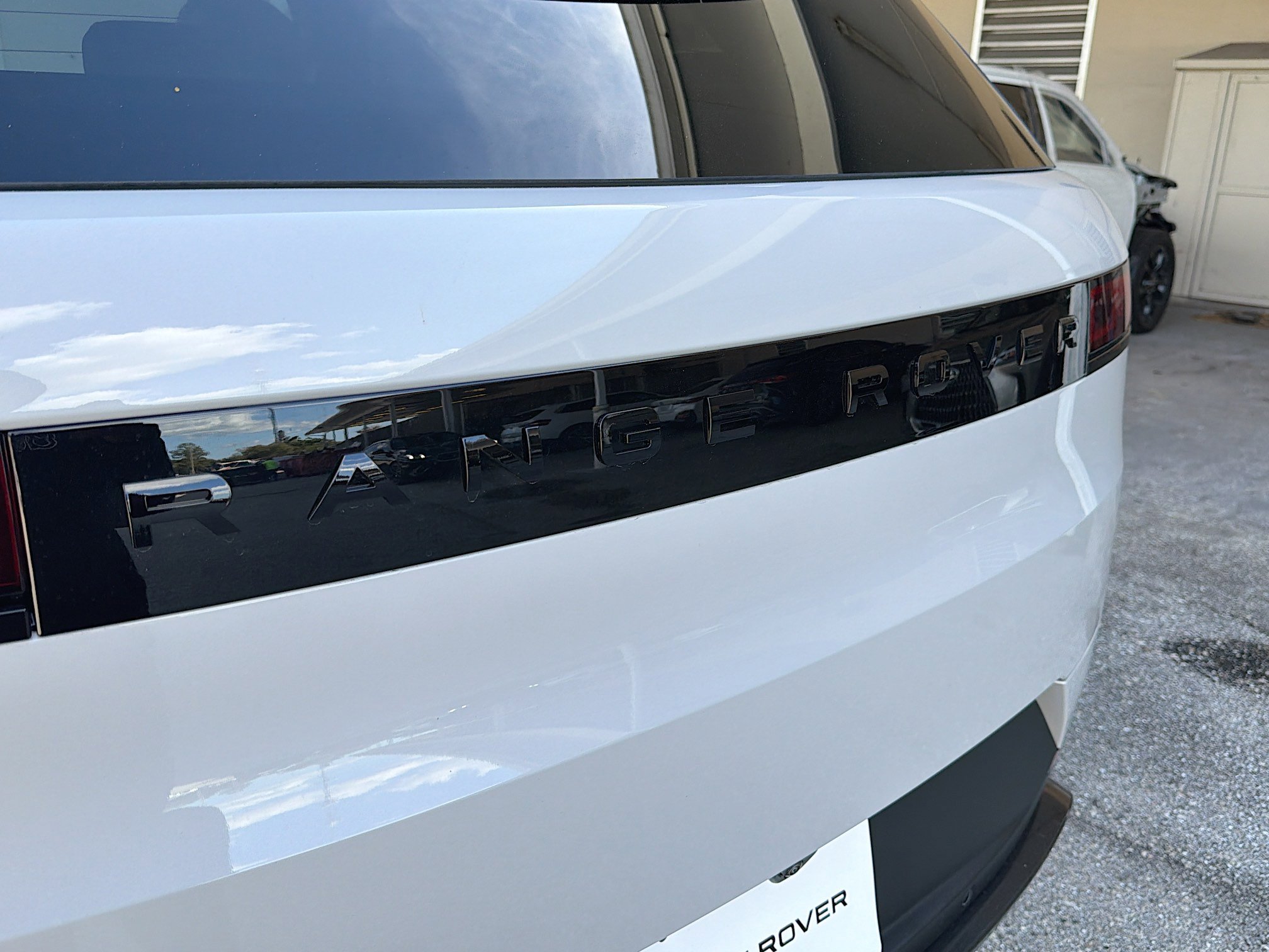 New 2026 Land Rover Range Rover Sport SE image 11