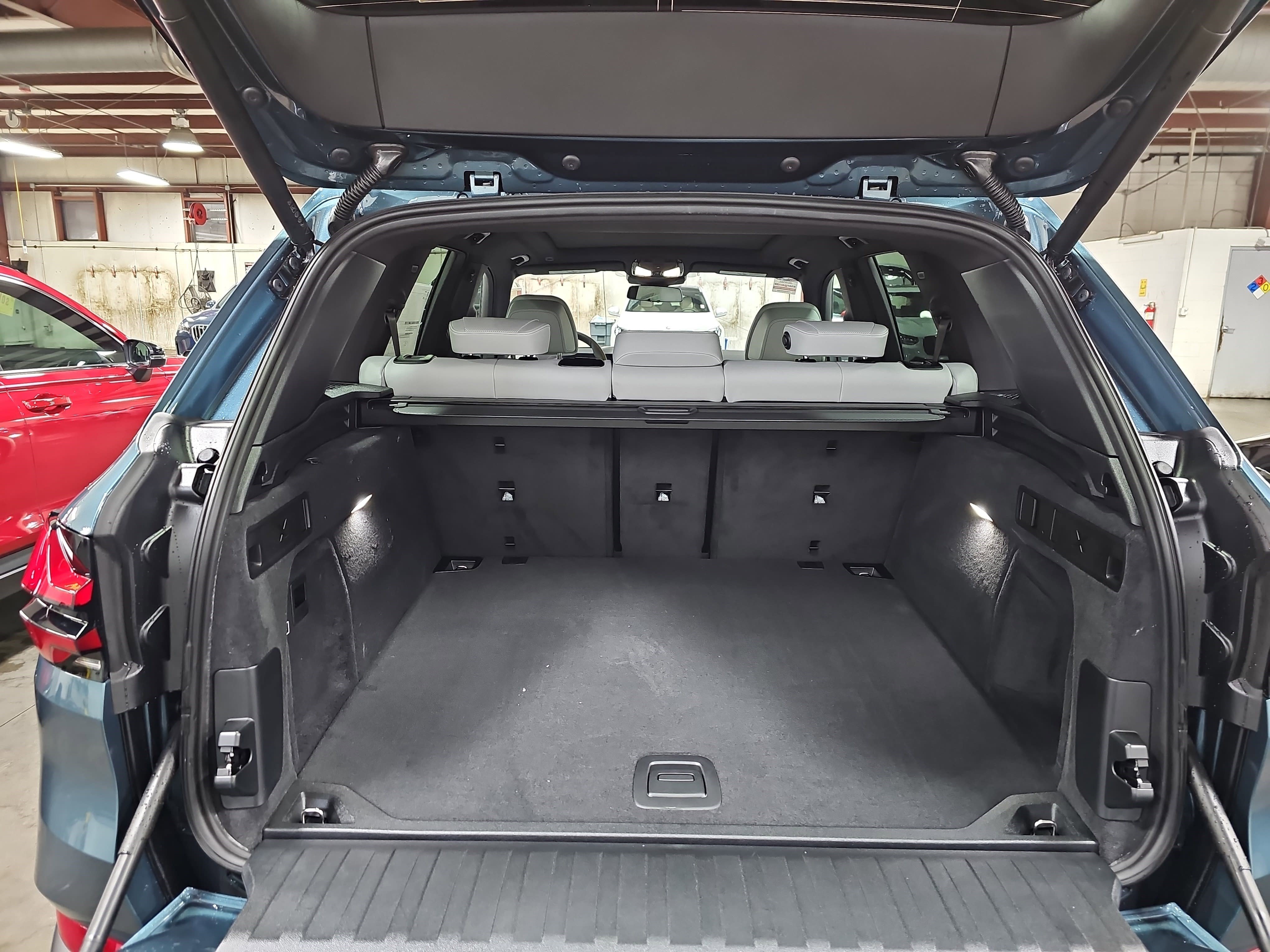 New 2026 BMW X5 xDrive40i w/ Climate Comfort Package image 13