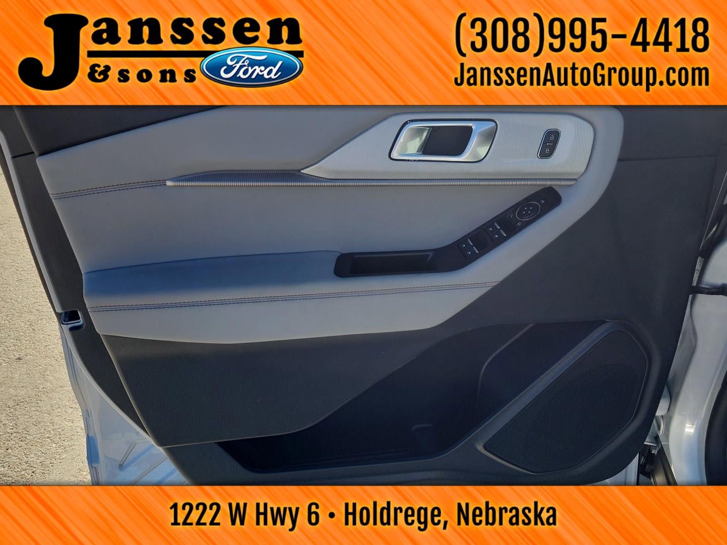 New 2026 Ford Explorer Active w/ Active Comfort Package image 21