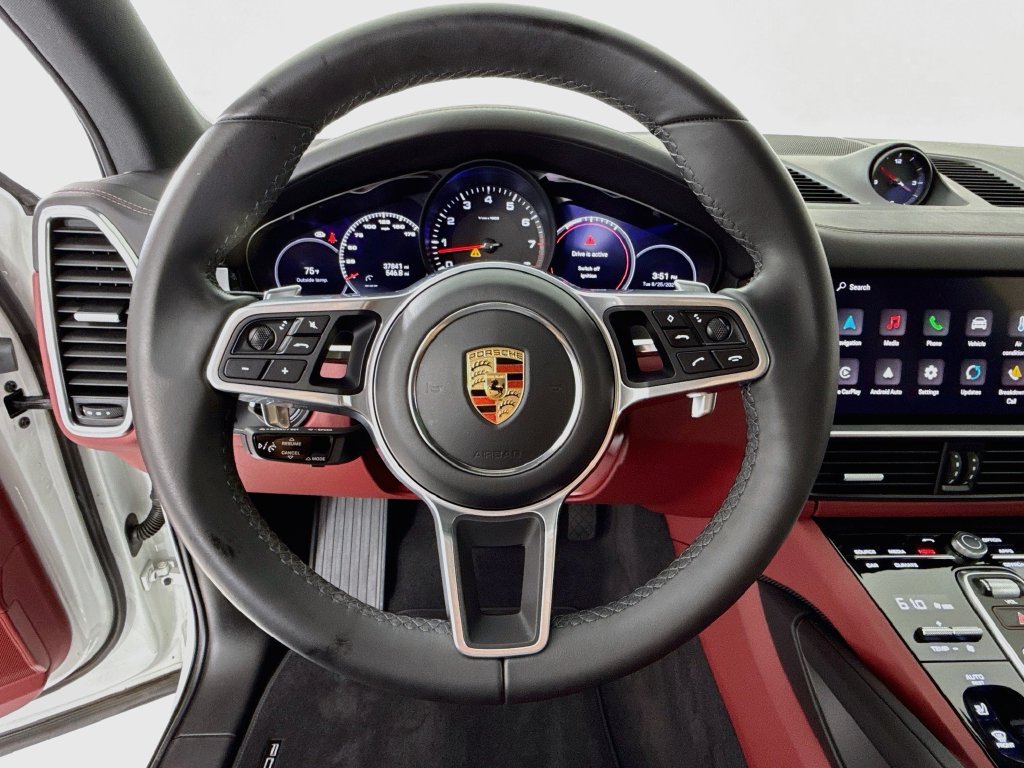 Certified 2023 Porsche Cayenne AWD/4WD image 14