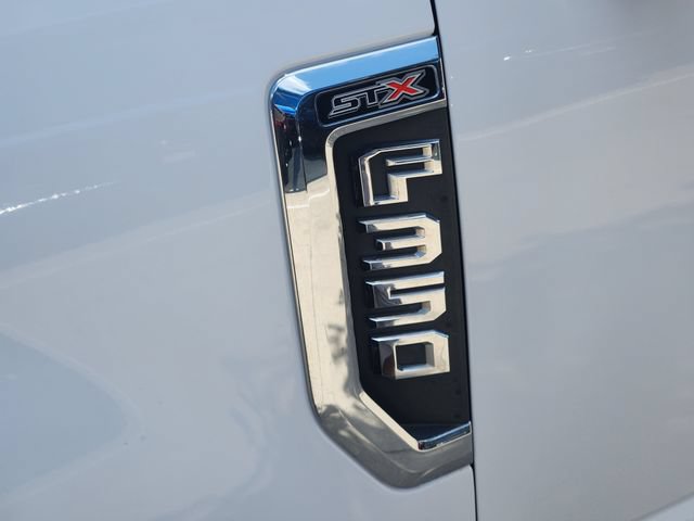 Used 2017 Ford F350 XL w/ STX Appearance Package AWD/4WD image 7