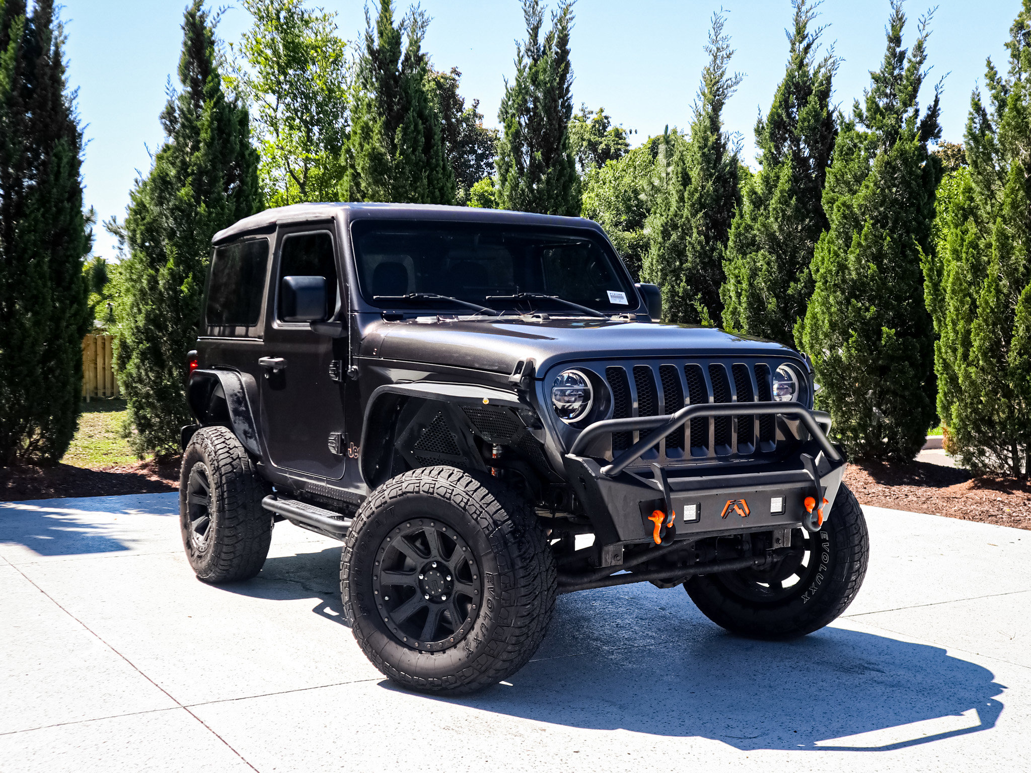 Used 2018 Jeep Wrangler Sport AWD/4WD image 2