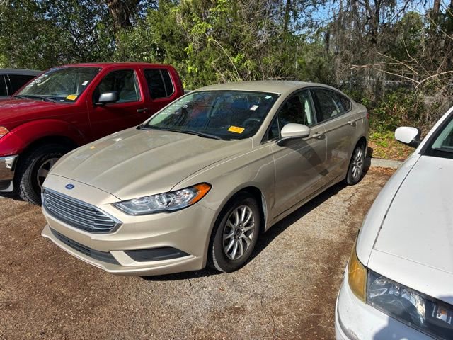 Used 2017 Ford Fusion S image 6