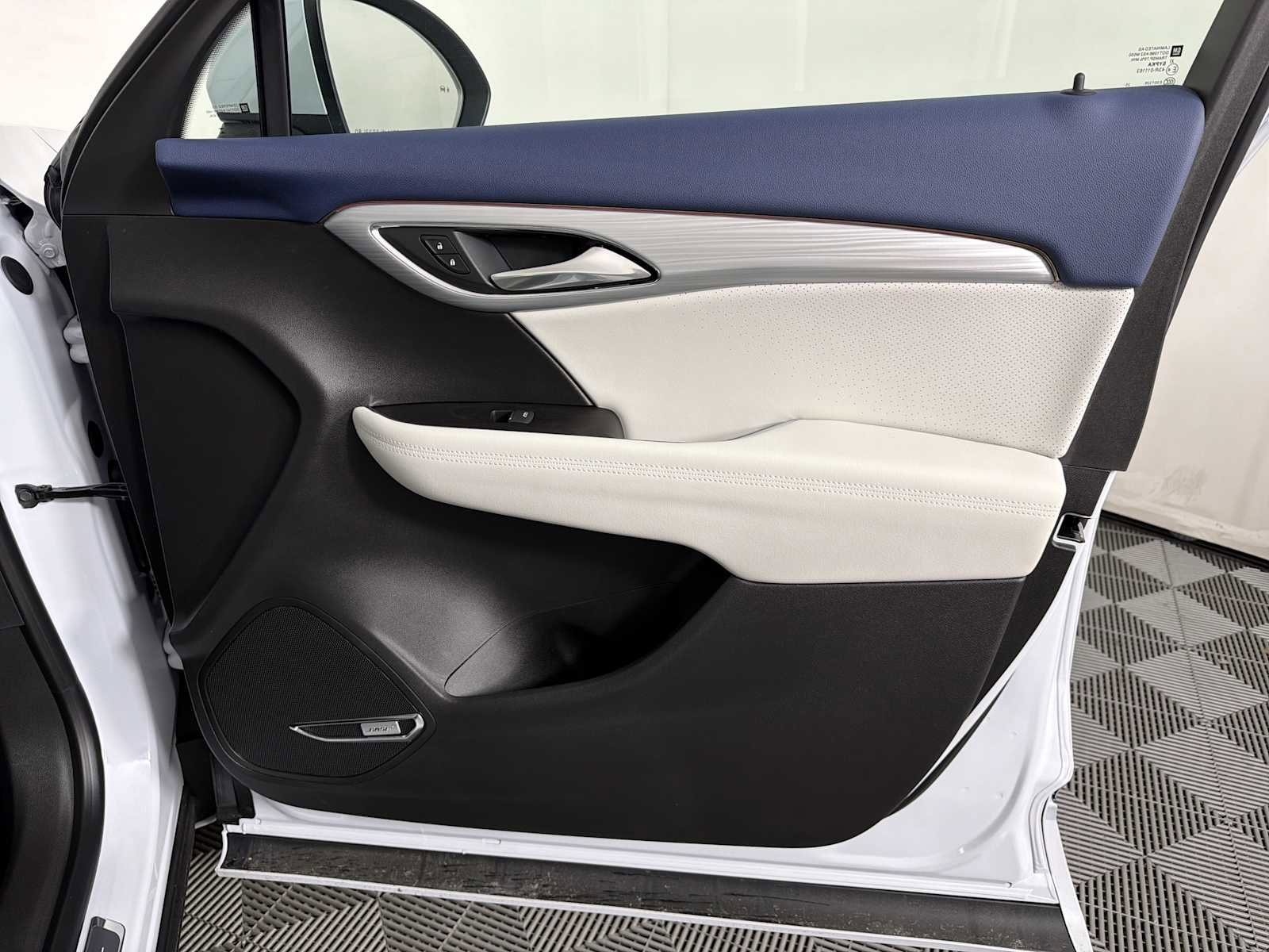New 2026 Buick Envision Avenir AWD/4WD image 12