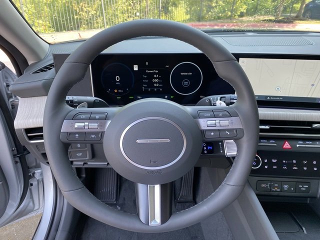 New 2025 Hyundai Sonata Limited image 11