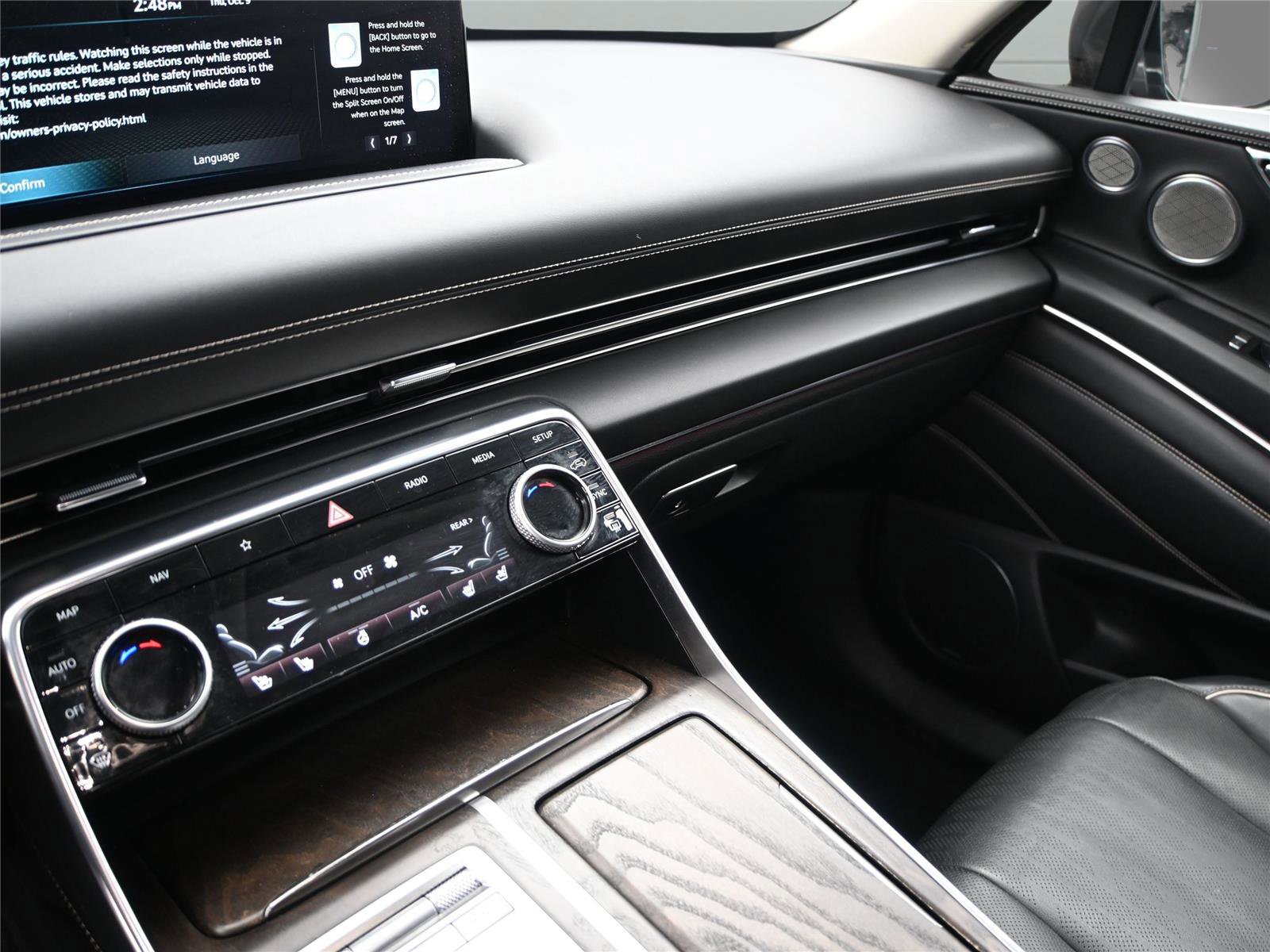 Used 2023 Genesis GV80 2.5T w/ Prestige Package image 4