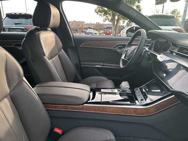Used 2024 Audi A8 L 3.0T w/ Comfort Plus Package image 33