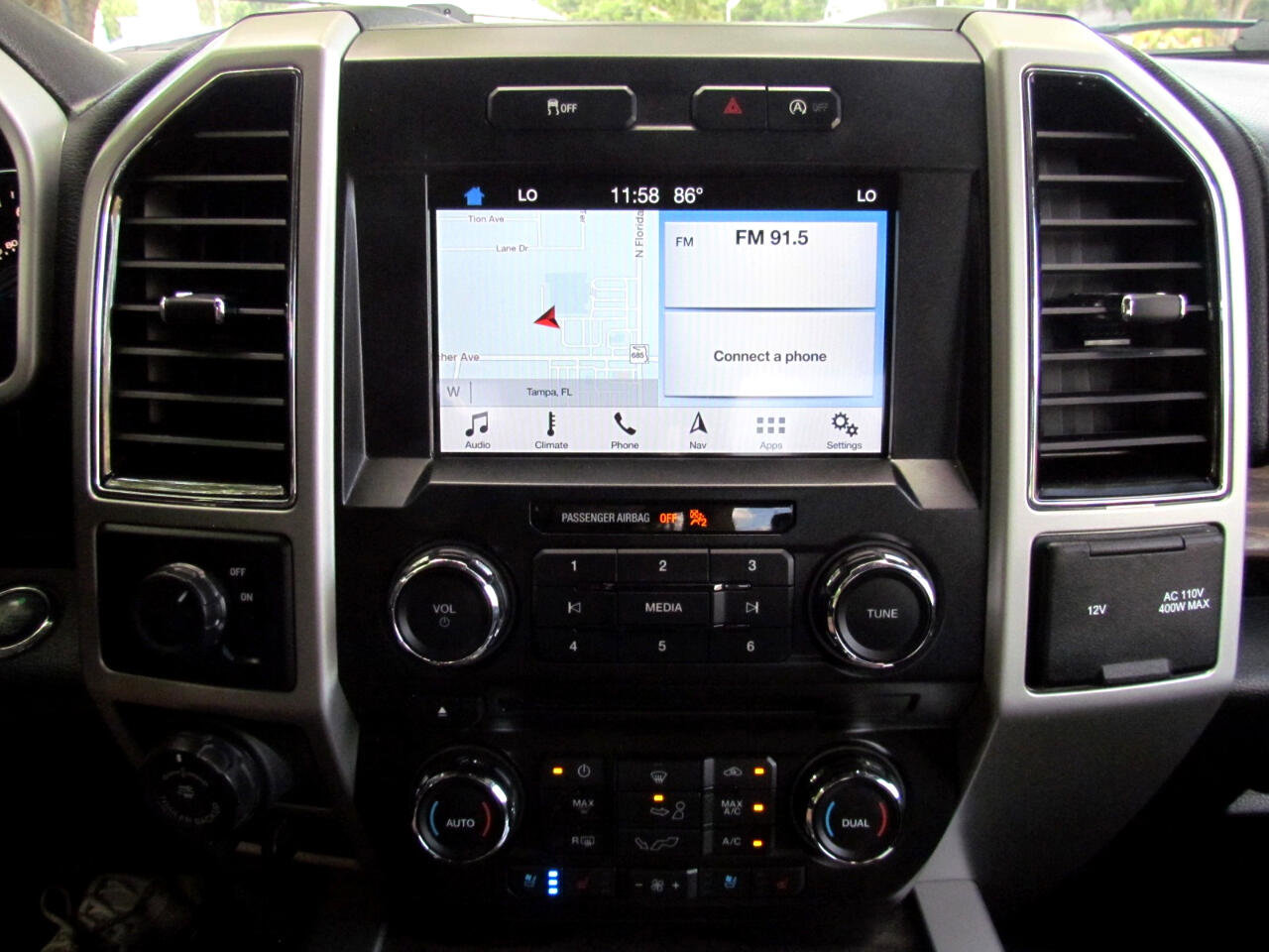 Used 2018 Ford F150 Lariat w/ Trailer Tow Package image 32