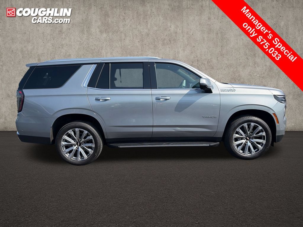 Used 2025 Chevrolet Tahoe High Country AWD/4WD image 10