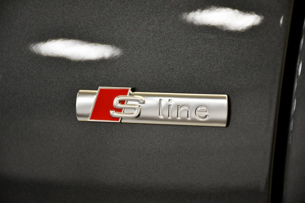 New 2026 Audi Q8 Premium Plus image 11