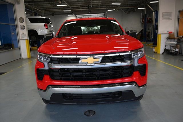 New 2026 Chevrolet Silverado 1500 LT image 2