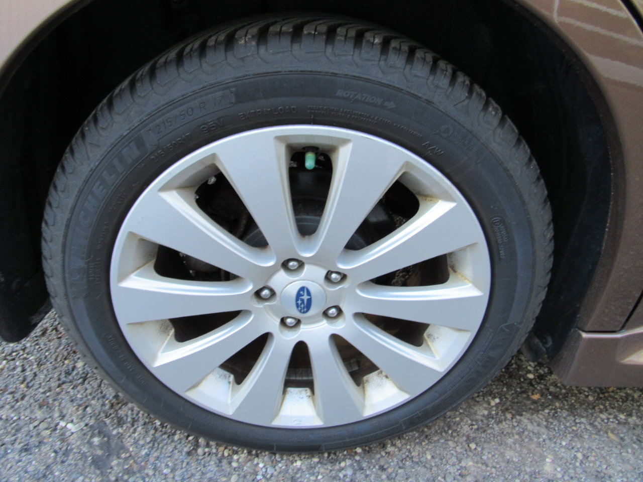 Used 2011 Subaru Legacy 2.5i Limited image 10