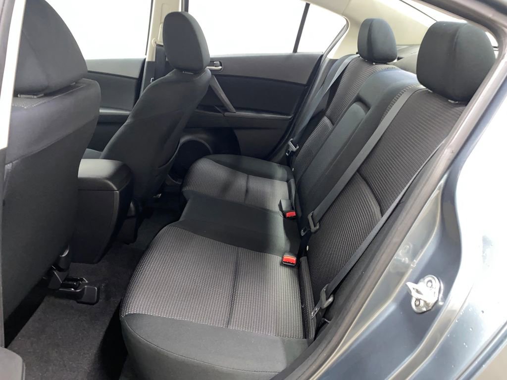 Used 2012 MAZDA MAZDA3 i Touring FWD image 13