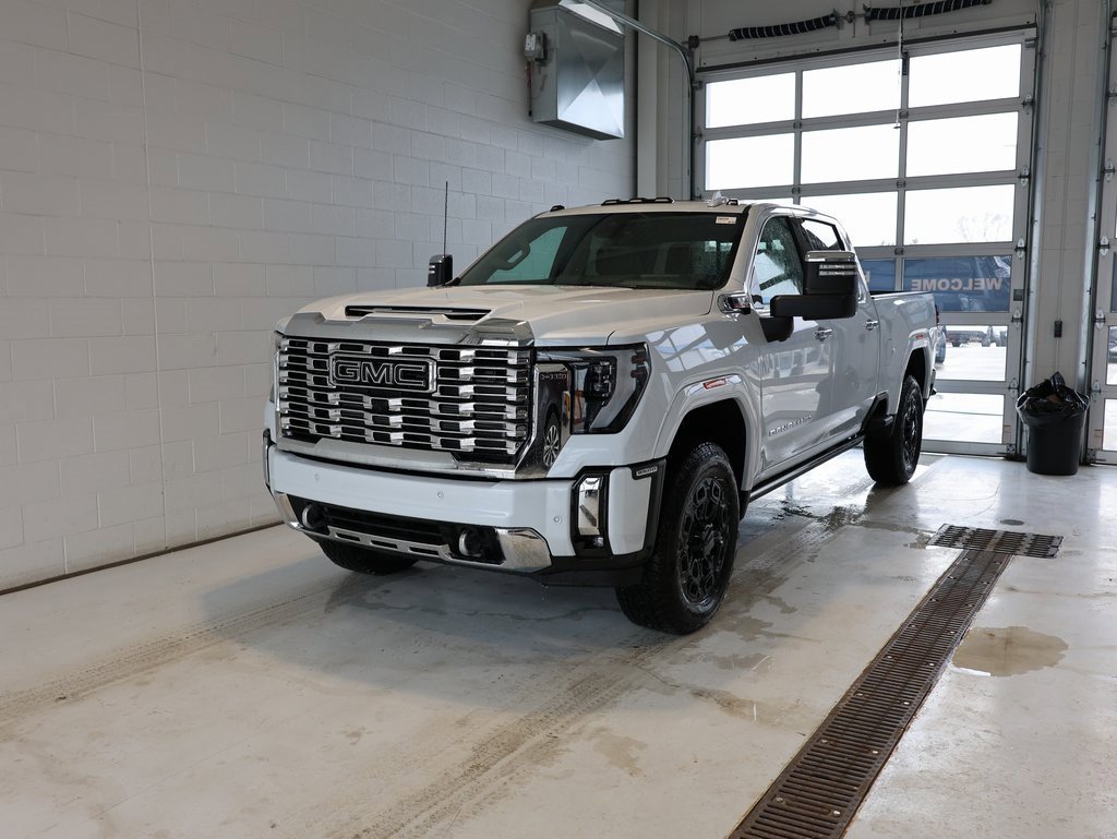 New 2026 GMC Sierra 3500 Denali w/ Denali Reserve Package image 5
