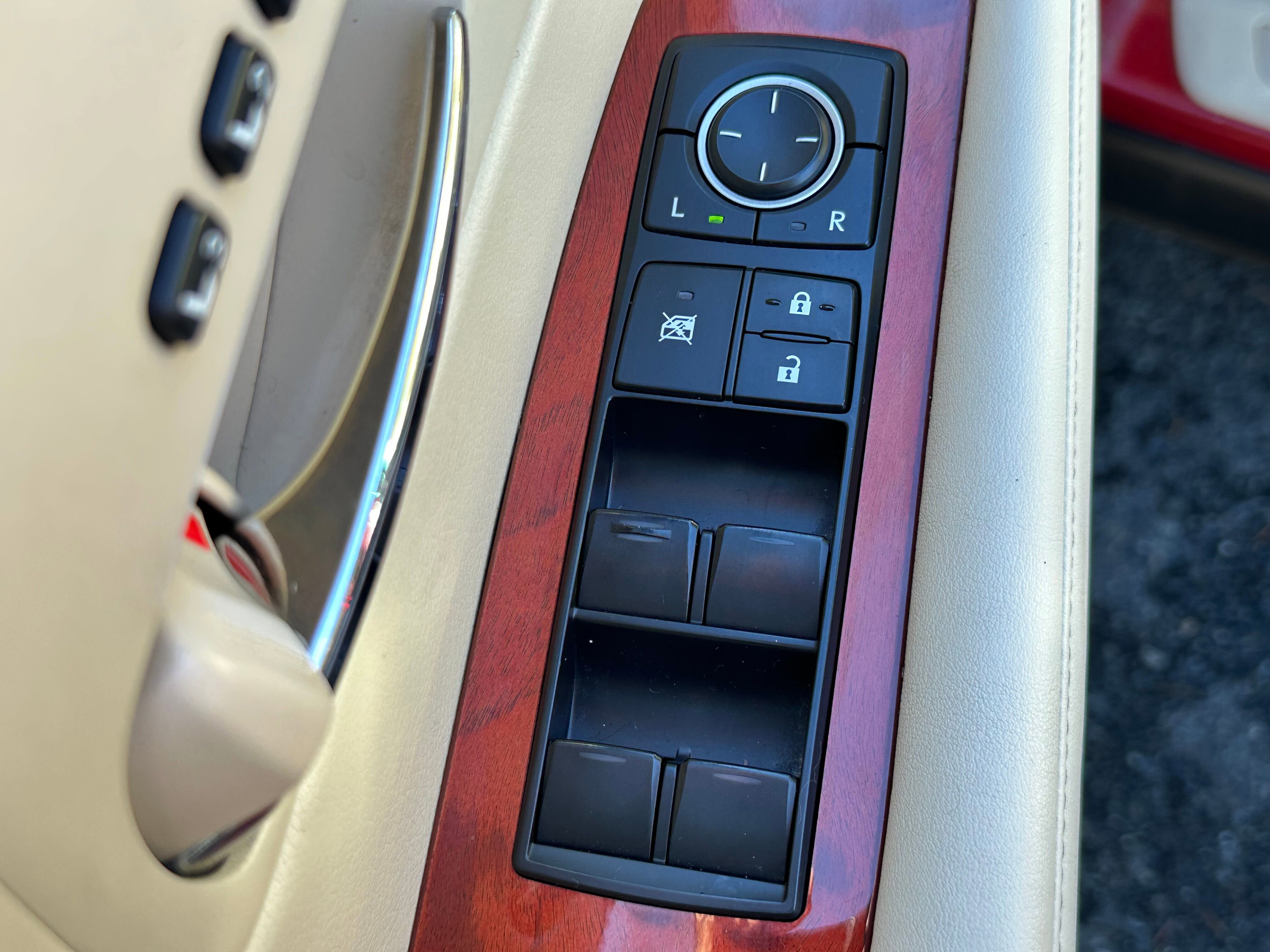 Used 2012 Lexus RX 350 AWD image 20