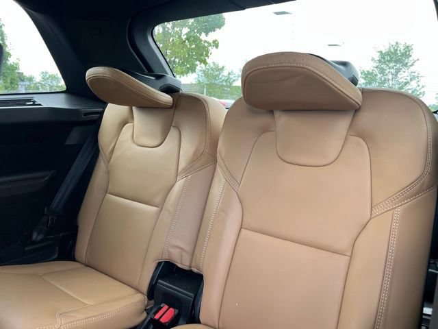 Used 2024 Volvo XC90 B6 Ultimate w/ Protection Package Premier AWD/4WD image 35