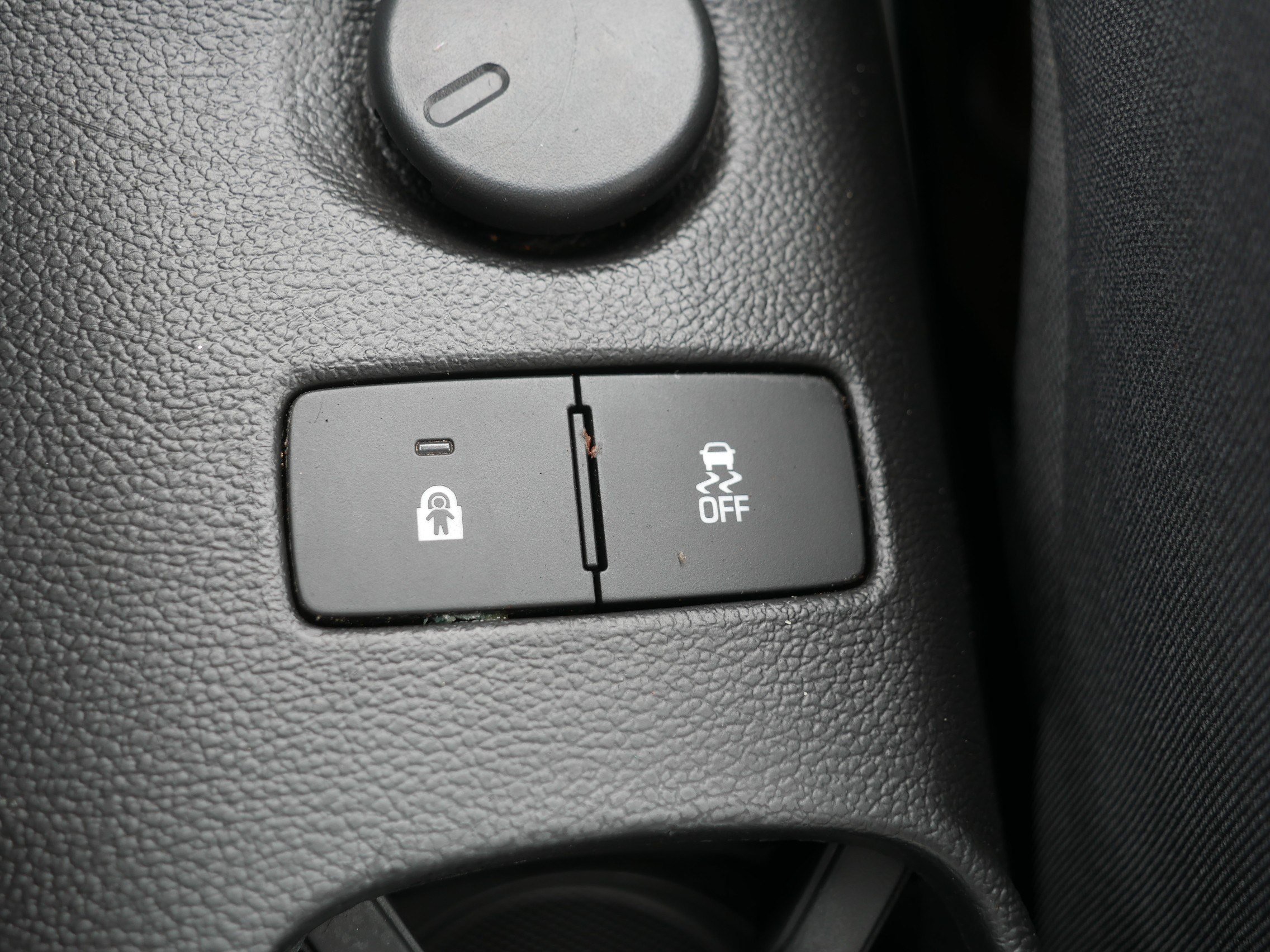 Used 2013 Chevrolet Sonic LT FWD image 27