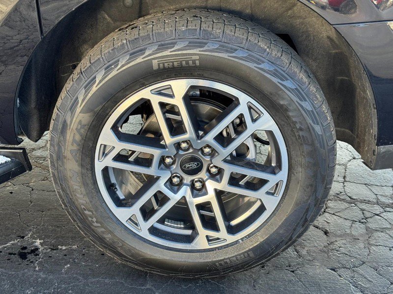 Used 2025 Ford Expedition Max Active image 7