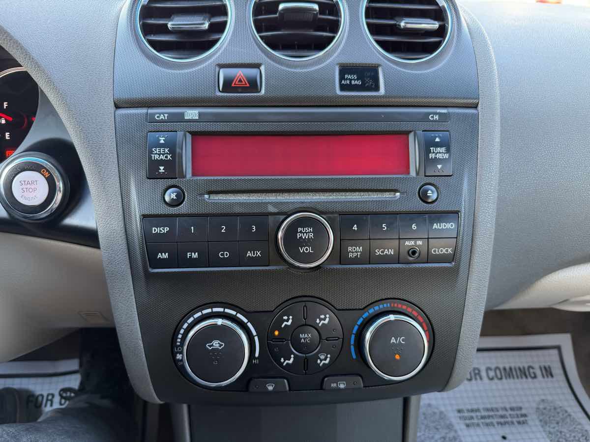 Used 2012 Nissan Altima 2.5 S FWD image 17