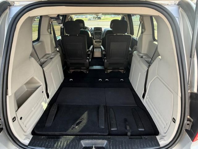 Used 2011 Dodge Grand Caravan Express w/ PWR Window Group FWD image 7