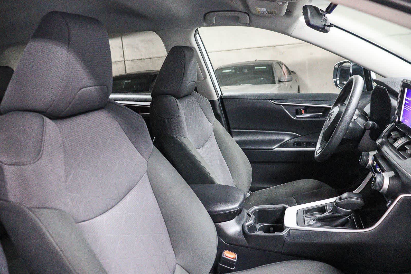 Certified 2024 Toyota RAV4 XLE FWD image 17
