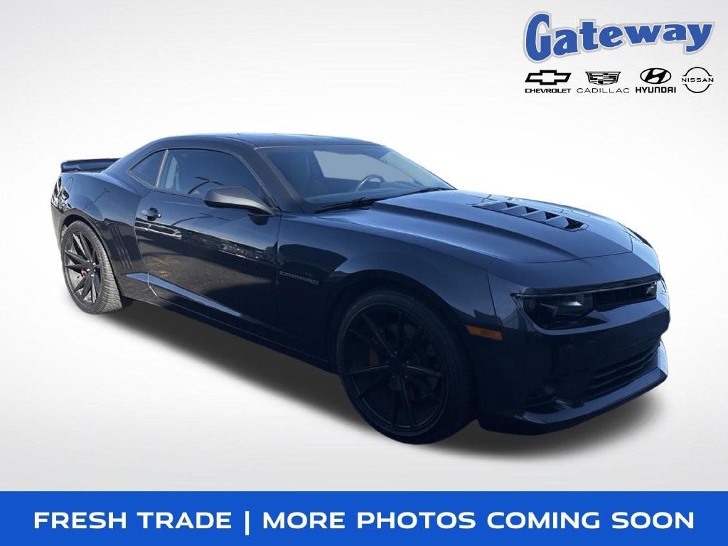 Used 2015 Chevrolet Camaro SS w/ RS Package RWD image 1
