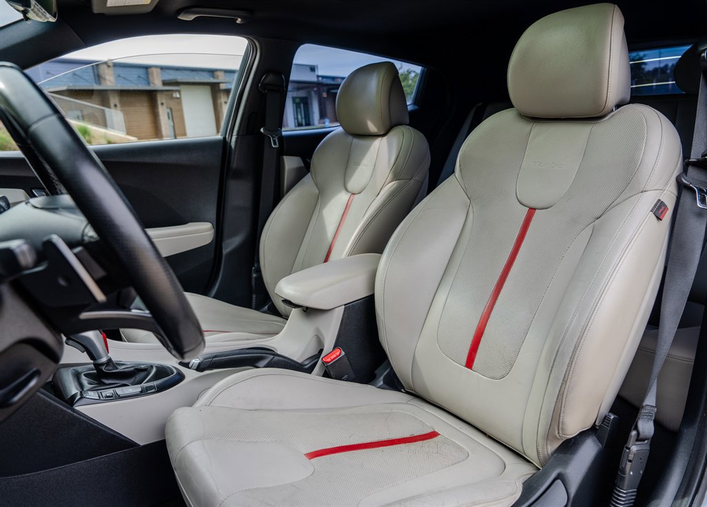 Used 2019 Hyundai Veloster Turbo Ultimate image 27