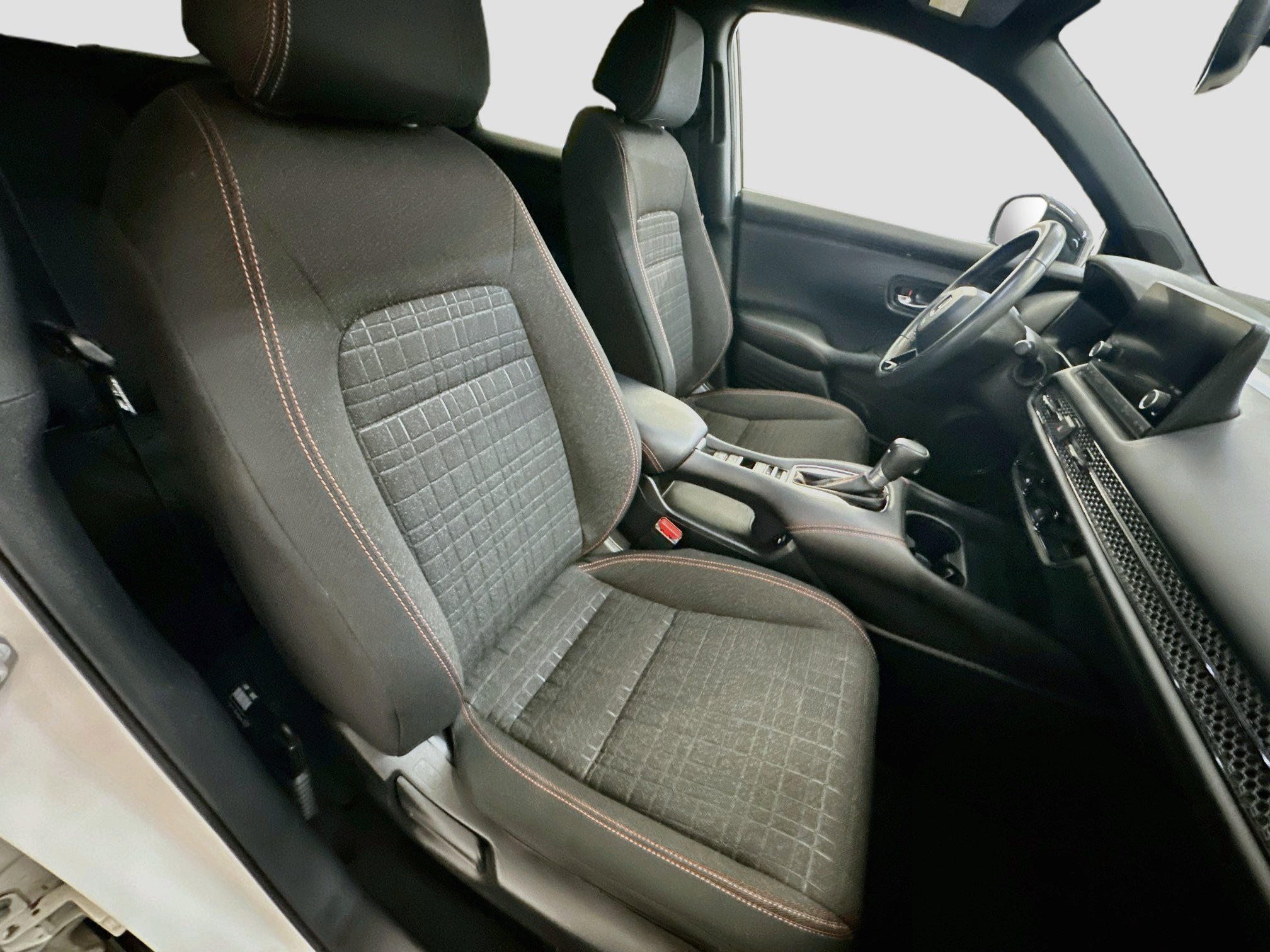 Used 2024 Honda HR-V Sport image 31