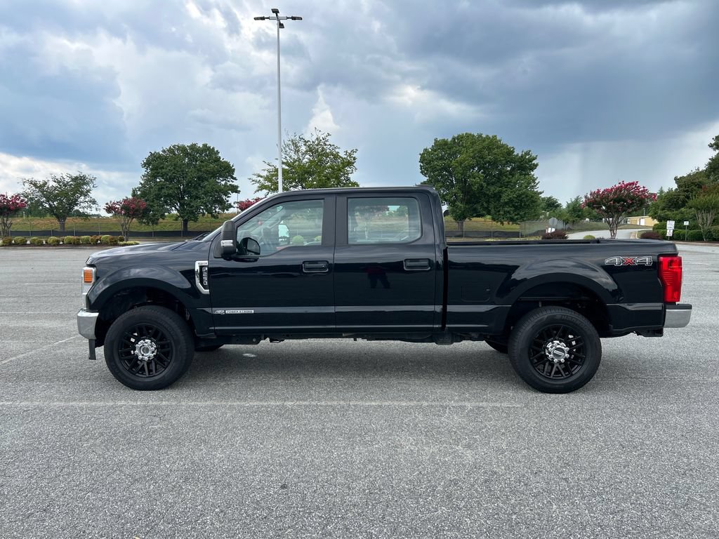 Used 2022 Ford F250 XL w/ STX Appearance Package AWD/4WD video 2