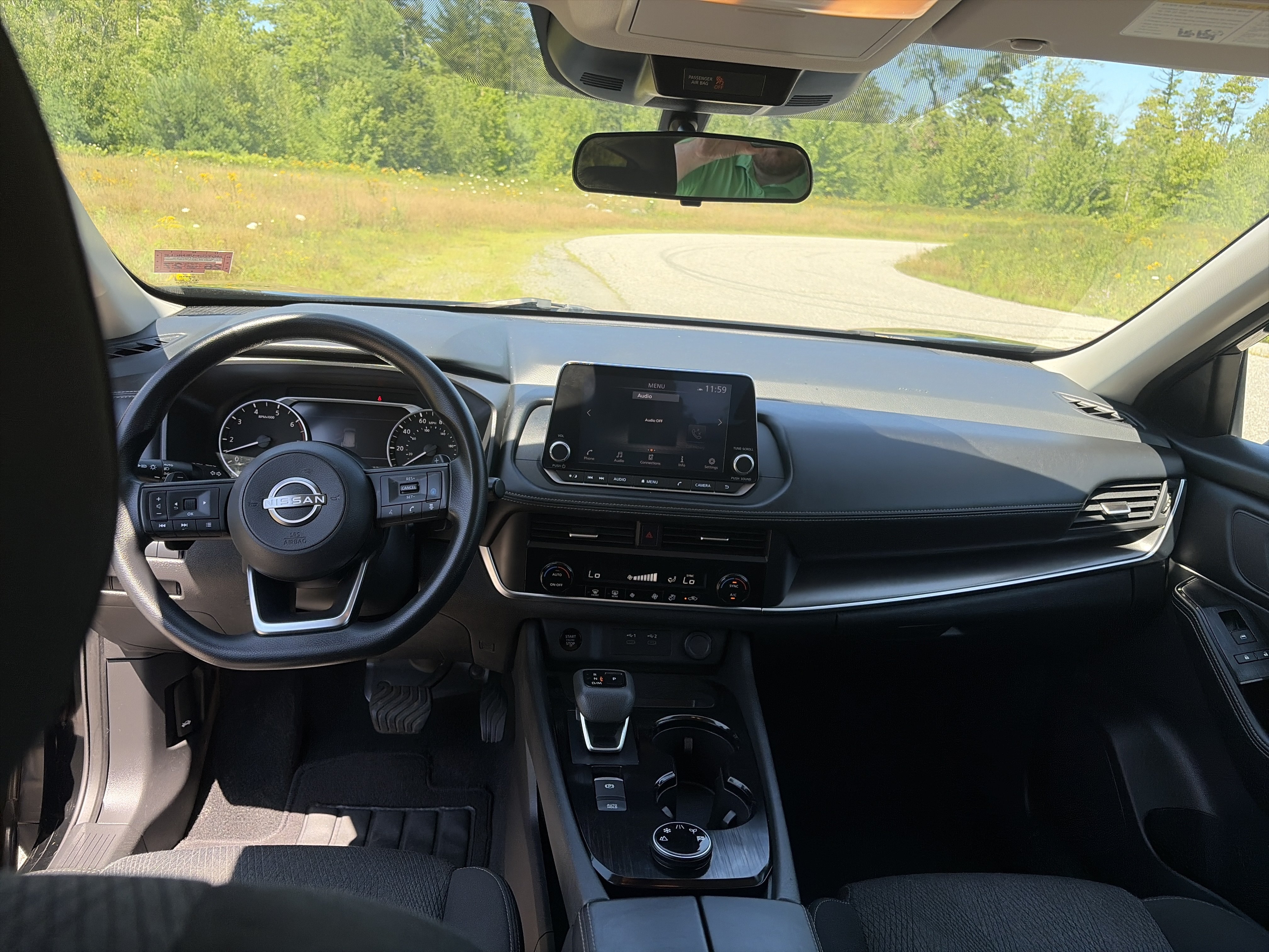 Certified 2024 Nissan Rogue SV AWD/4WD image 22