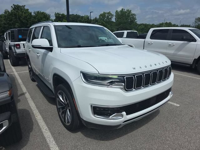 Used 2022 Jeep Wagoneer Series II w/ Premium Group I AWD/4WD image 4